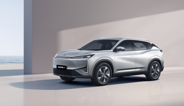 “新一代混動(dòng)”第一車東風(fēng)風(fēng)神L7開售，12.89萬起