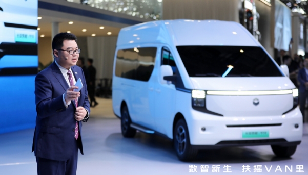 長安凱程V919點(diǎn)亮北京車展：新能源大VAN開啟商用車定制新時(shí)代