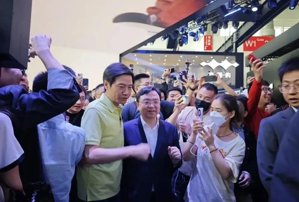 為什么雷軍會(huì)成為2024北京車(chē)展最靚的仔?