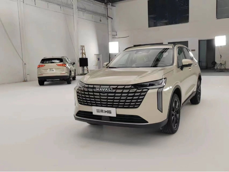 新一代哈弗H6內(nèi)外大變樣，能否上演神車(chē)歸來(lái)？