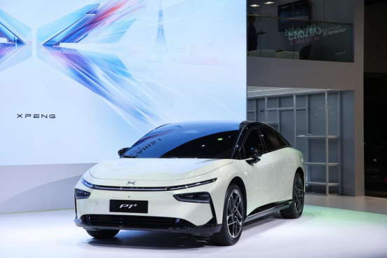 小鵬P7巴黎車展預(yù)售，20.98萬(wàn)起