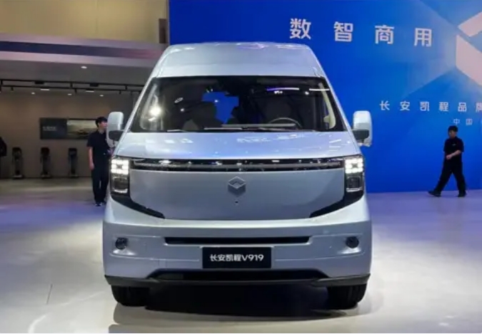 長安凱程V919亮相廣州車展 品牌煥新后首款車型