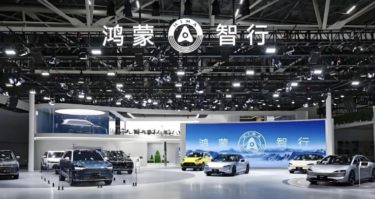 尊界5月上市，年底智界R9壓軸，鴻蒙智行年內月月出新車