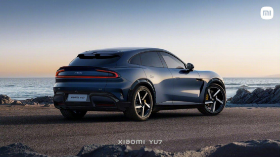 遭遇“友商”前后夾擊，特斯拉Model Y漲價1萬背后的玄機