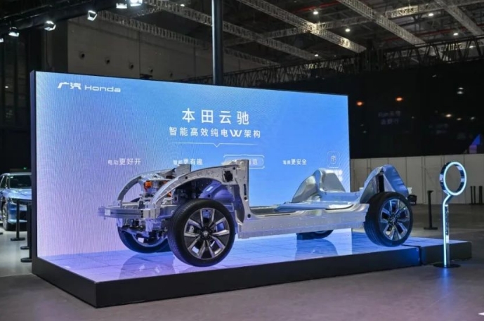 上海車展智駕“宣傳降溫”，中國(guó)新能源市場(chǎng)正在走向成熟