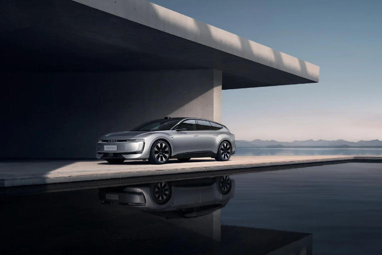 同價純電轎車終極PK：奧迪E5 Sportback能否搶走Model 3的用戶？