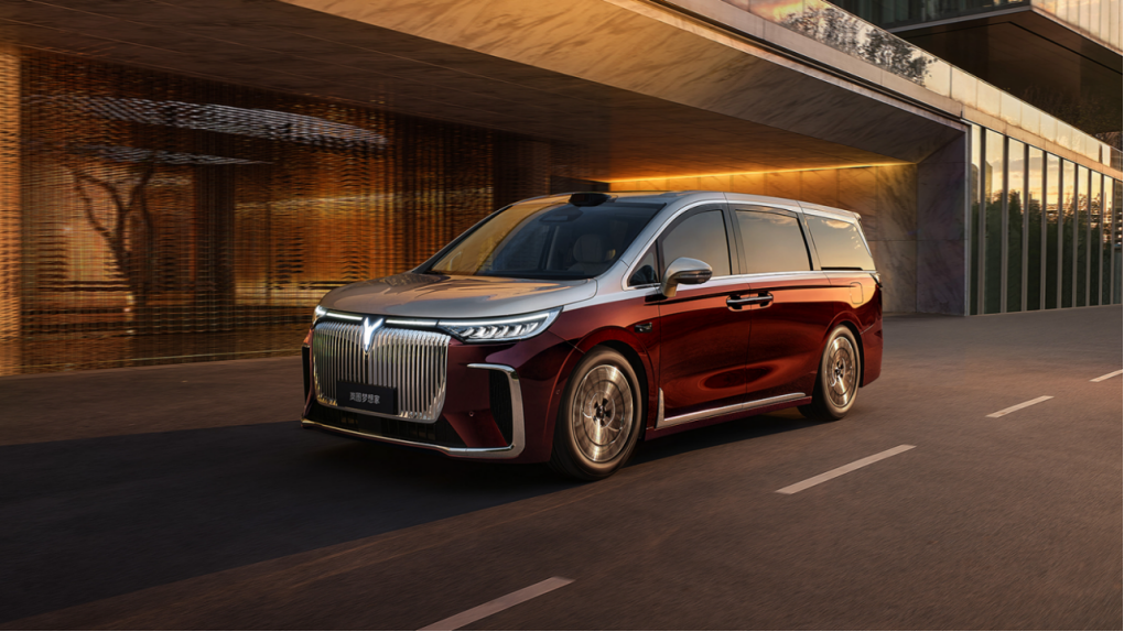 2026款嵐圖夢想家成都車展開啟預售，38.99萬起