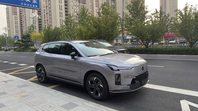 調(diào)查|被BBA壓了這么多年，沃爾沃終于靠著全新XC70“長(zhǎng)臉”了